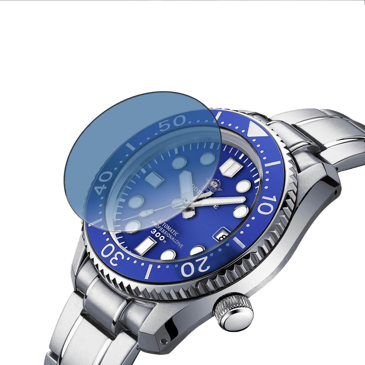 Reloj de buceo con diseño de 44 mm de diámetro, manecillas luminosas y cristal de zafiro curvado, ideal para actividades acuáticas.