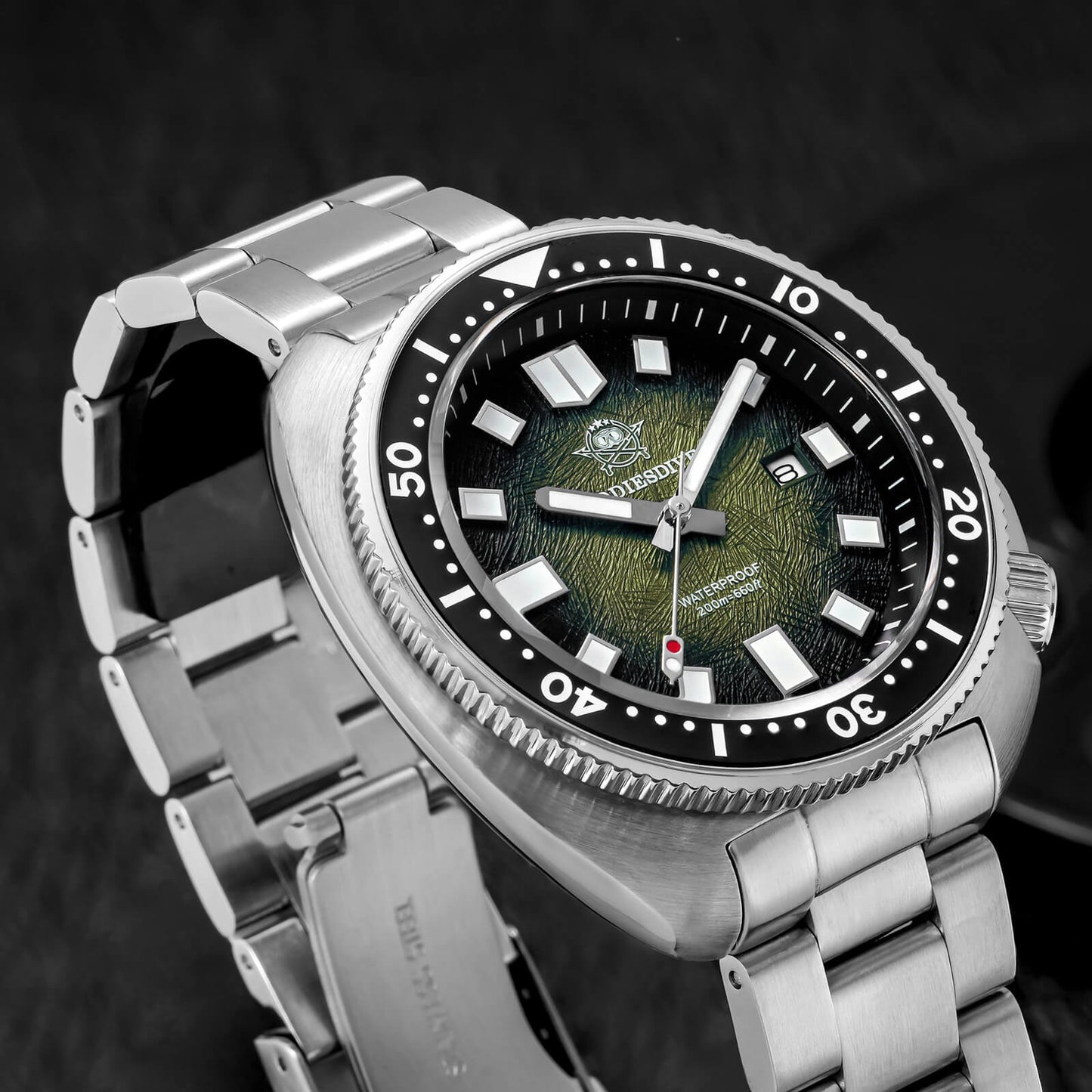 AD2511 – Reloj de Buceo Cuarzo Addiesdive “Turtle” con Cristal de Zafiro para Hombre