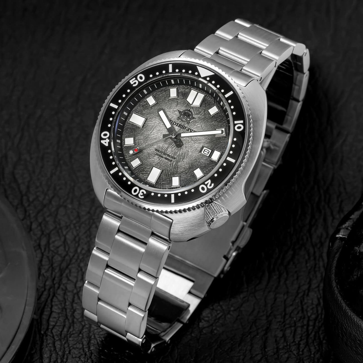 AD2511 – Reloj de Buceo Cuarzo Addiesdive “Turtle” con Cristal de Zafiro para Hombre