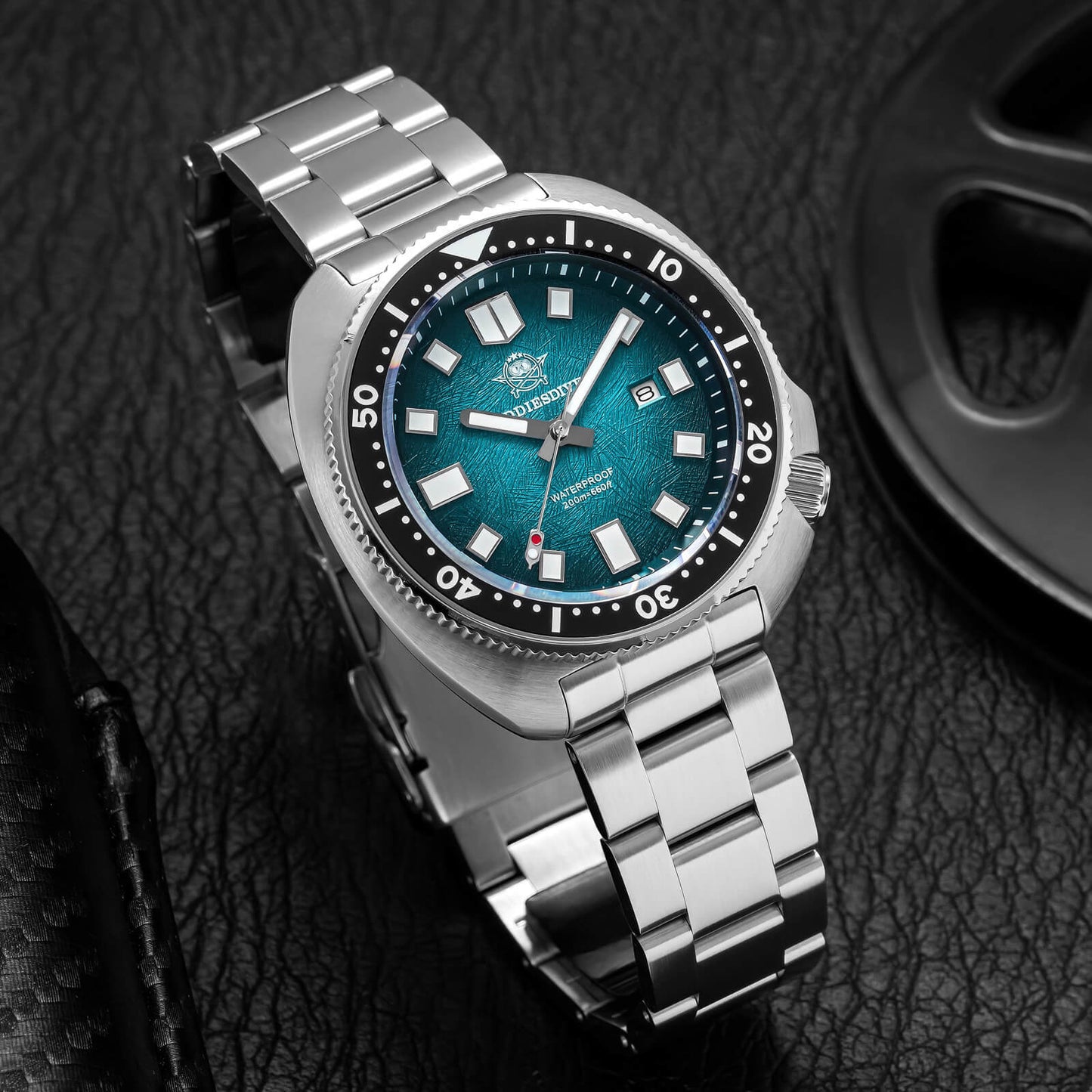 AD2511 – Reloj de Buceo Cuarzo Addiesdive “Turtle” con Cristal de Zafiro para Hombre