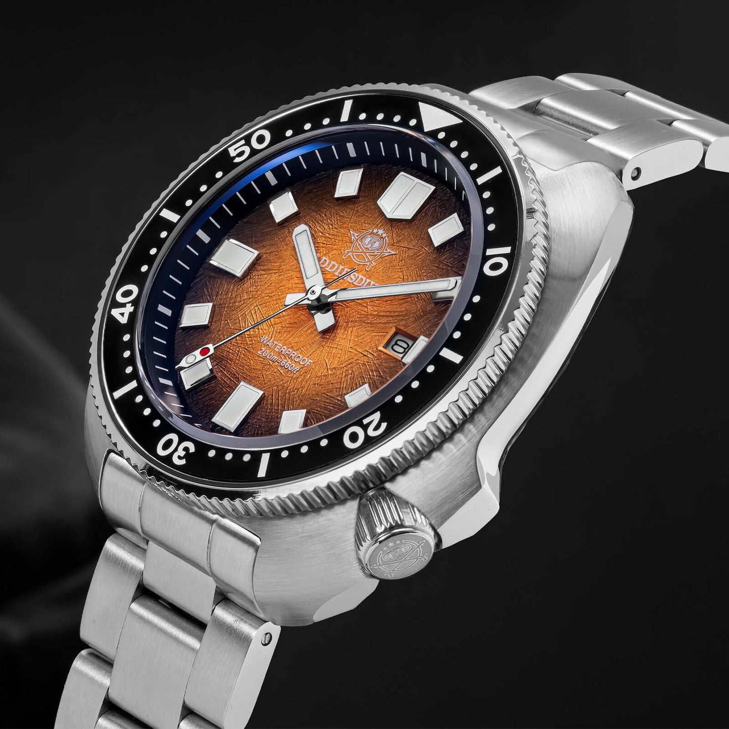 AD2511 – Reloj de Buceo Cuarzo Addiesdive “Turtle” con Cristal de Zafiro para Hombre