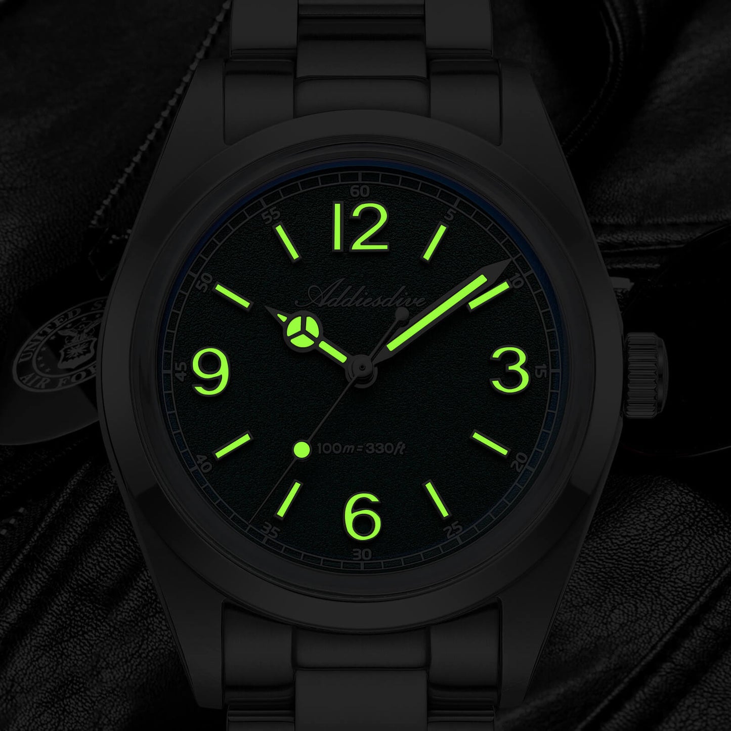 Esfera texturizada estilo arena – ADDIESDIVE AD2518 Reloj de campo VH31 de 36 mm