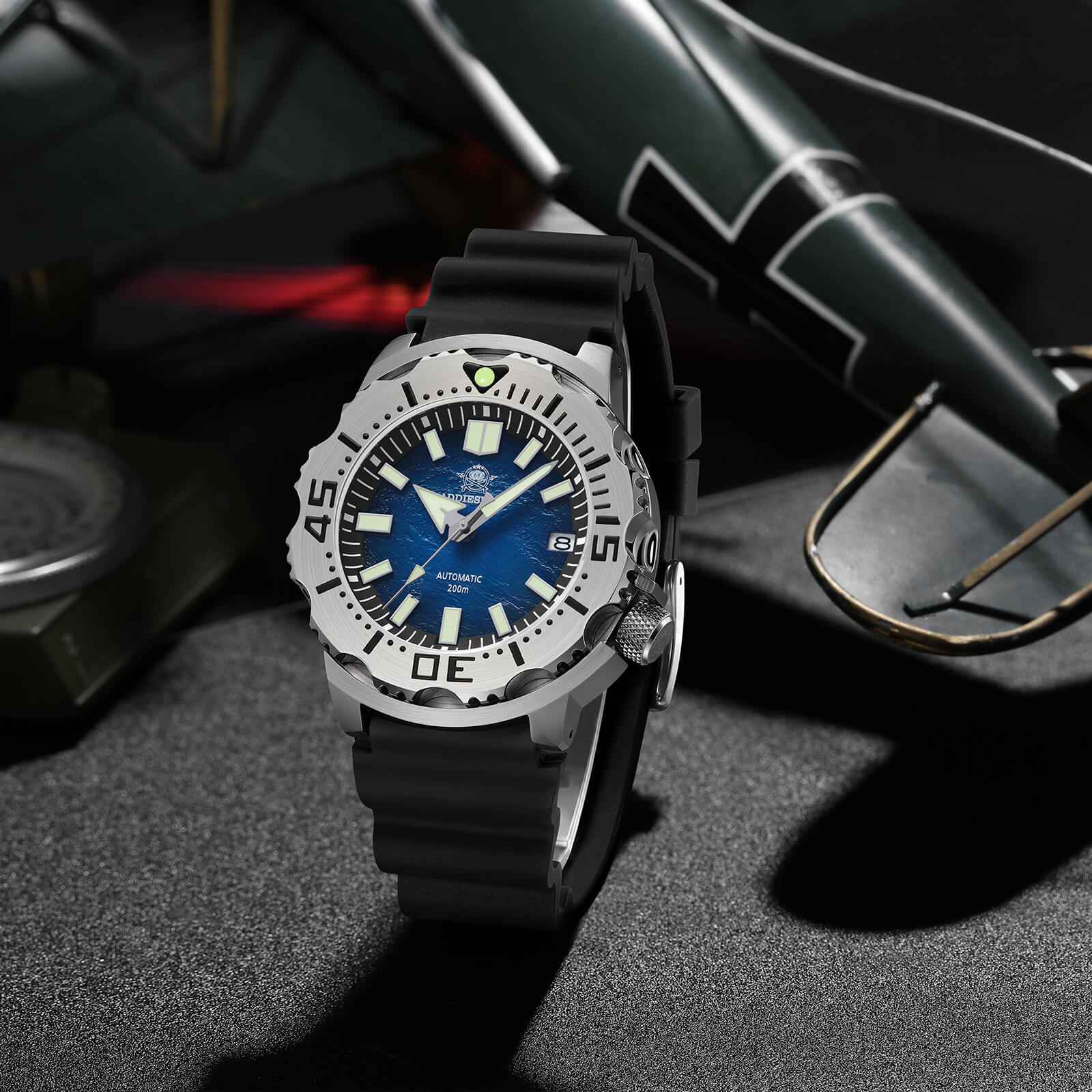 ADDIESDIVE Reloj de buceo OceanMonster AD2047