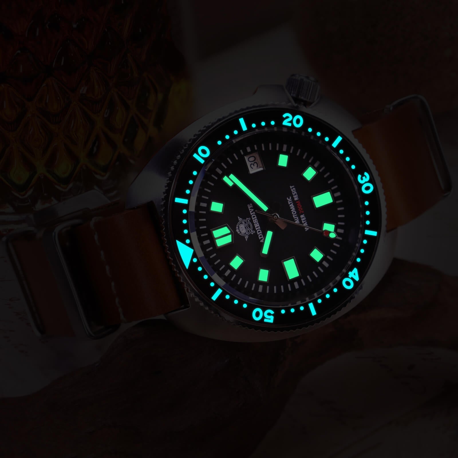 ADDIESDIVE® Reloj de buceo automático Captain Willard 200M( MY-H8)-divers watch-Esfera negra con correa de acero-
