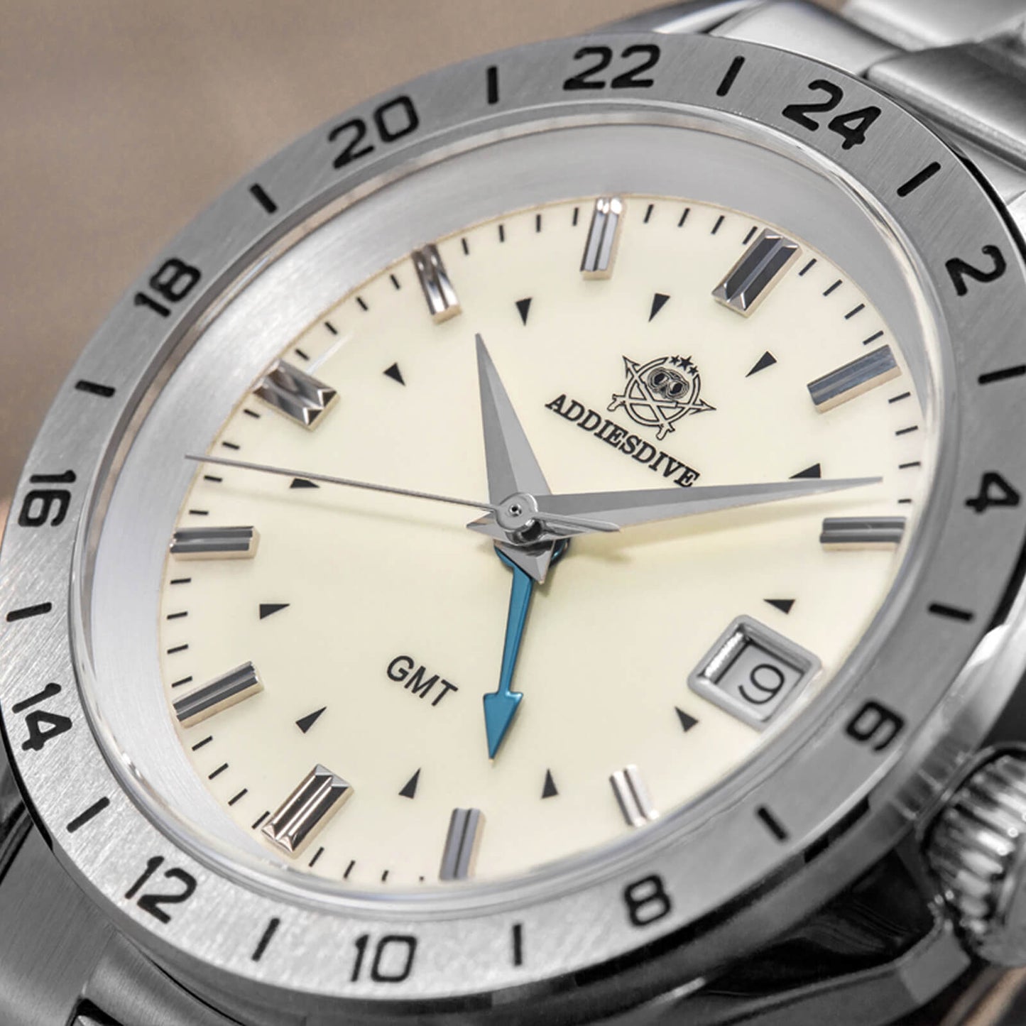 ADDIESDIVE Reloj de cuarzo GMT de 38mm AD2063-