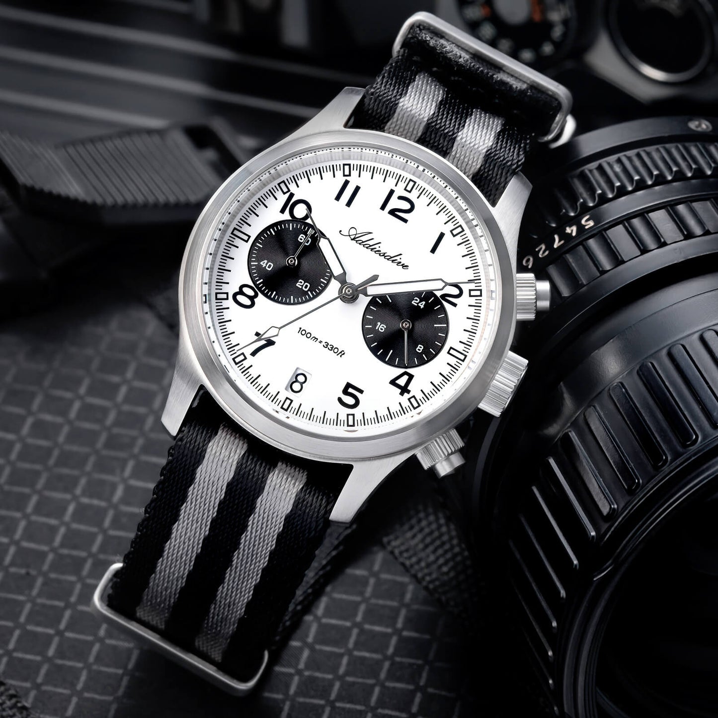AD2538 – Cronógrafo Retro Casual 39 mm VK64 Addiesdive