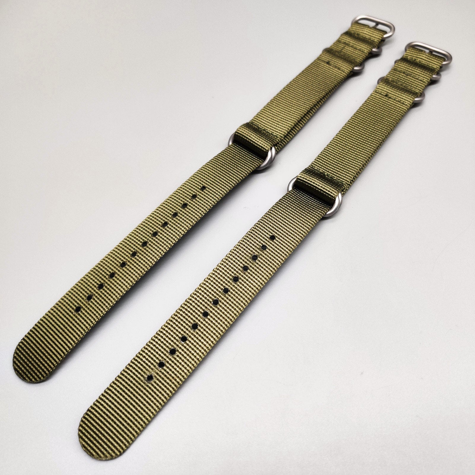 green strap