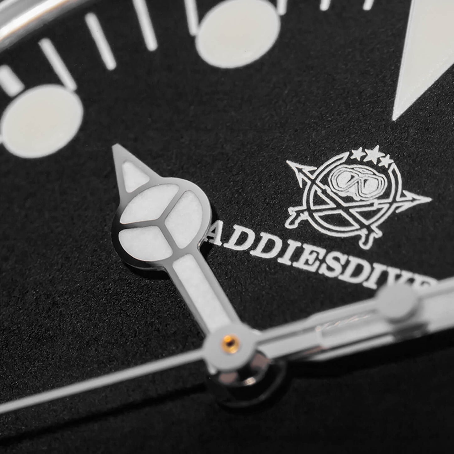 ADDIESDIVE Reloj de Cuarzo de 39 mm con bisel rotatorio bidireccional AD2068-Negro-