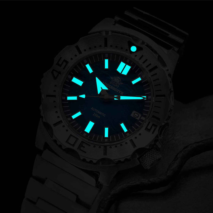 ADDIESDIVE Reloj de buceo OceanMonster AD2047