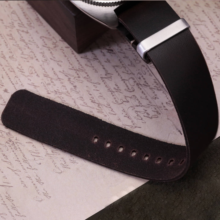 ADDIESDIVE® Reloj de buceo automático Captain Willard 200M( MY-H8)-divers watch-Esfera negra con correa de acero-