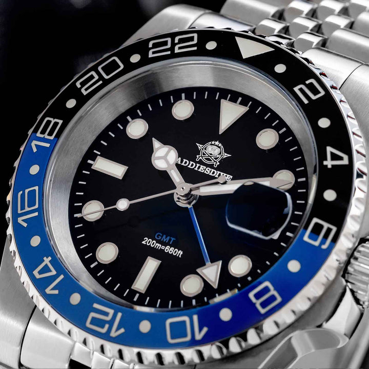 ADDIESDIVE Reloj de buceo de lujo Water Ghost GMT Reloj de cuarzo AD2050-con calendario