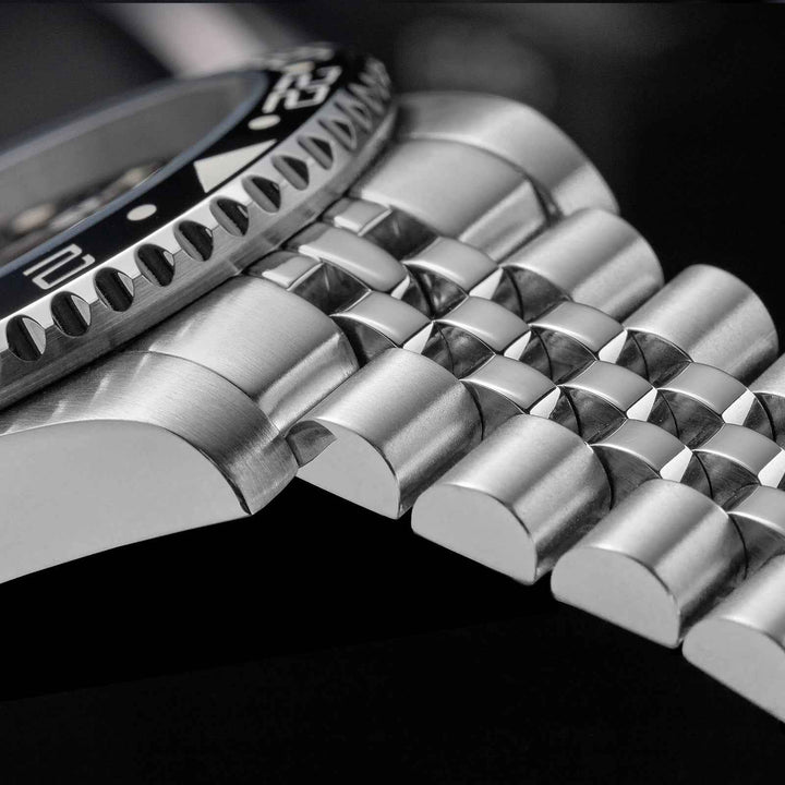 ADDIESDIVE Reloj de buceo de lujo Water Ghost GMT Reloj de cuarzo AD2050-con calendario