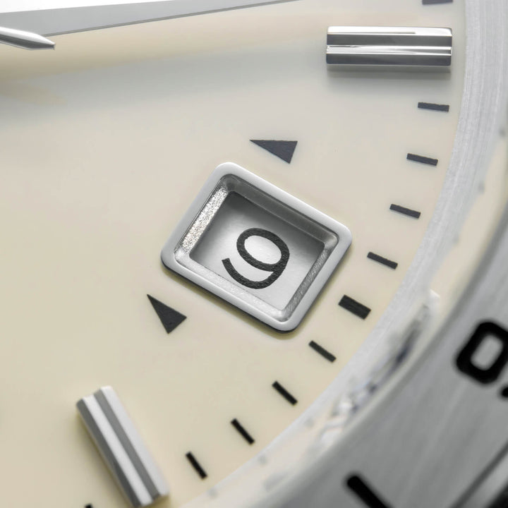 ADDIESDIVE Reloj de cuarzo GMT de 38mm AD2063-