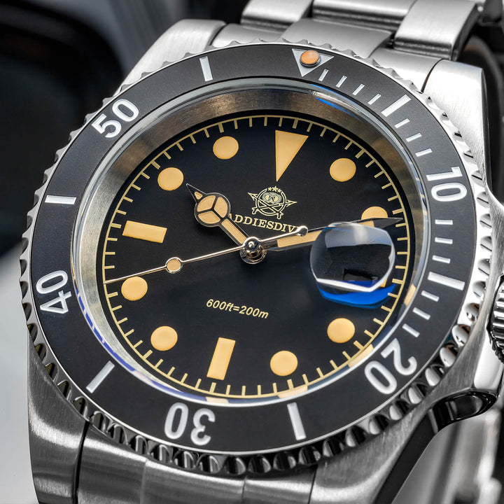 ADDIESDIVE Reloj de cuarzo Retro Sub AD2054-Negro-